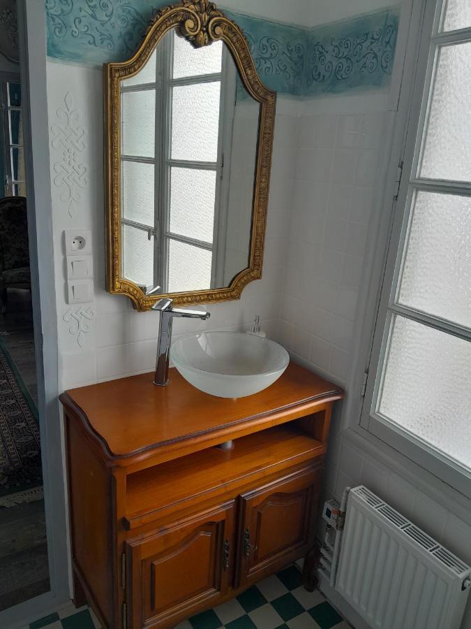 Appartement Penthouse En Bleu Royal à Vinca Extérieur photo